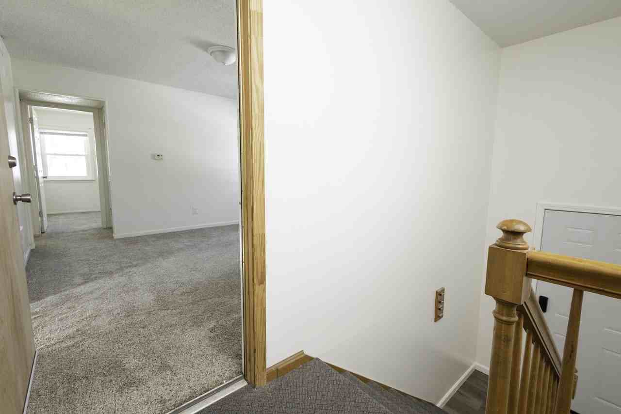 107 W Workman St #D - Photo 5 of 10