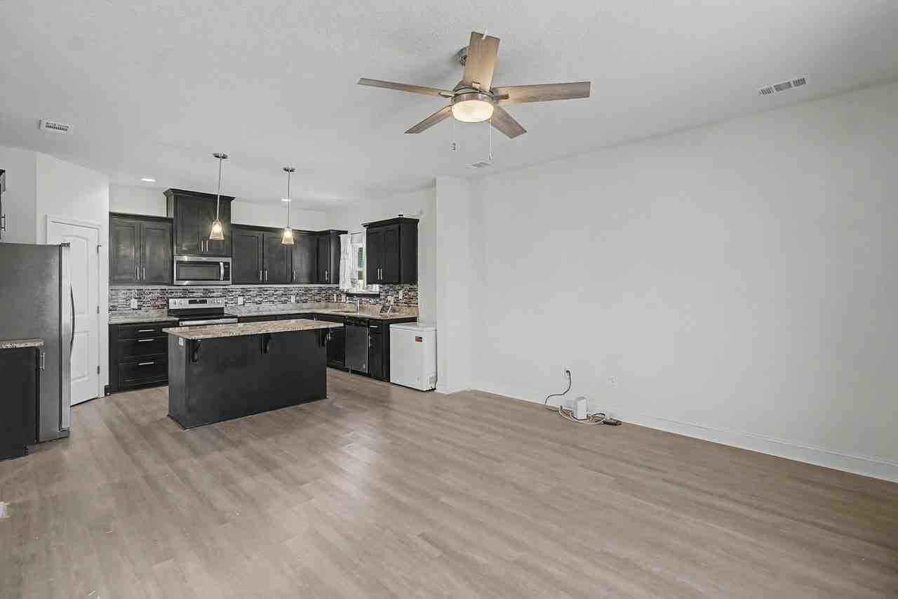 965 Meloney Dr #1 - Photo 2 of 36