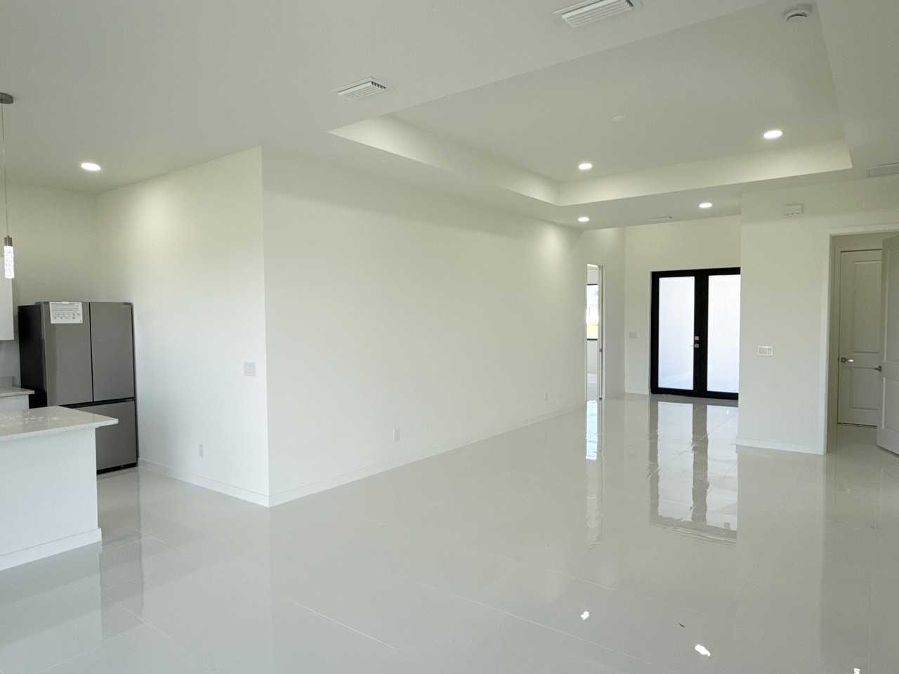 4238 Northwest 34th Terraceclaims@realtymiamigroup.com #1 - Photo 4 of 29