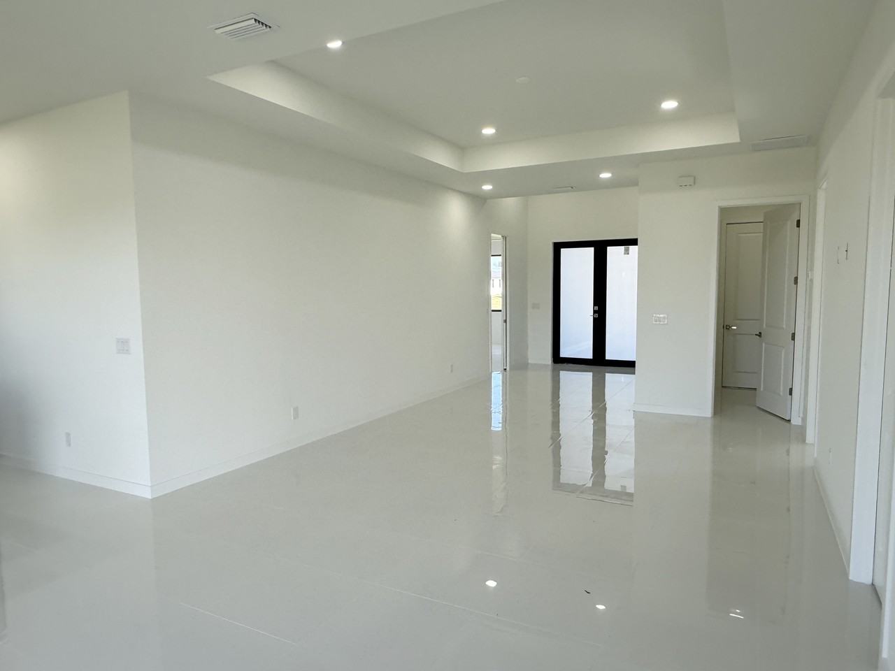 4238 Northwest 34th Terraceclaims@realtymiamigroup.com #1 - Photo 6 of 29