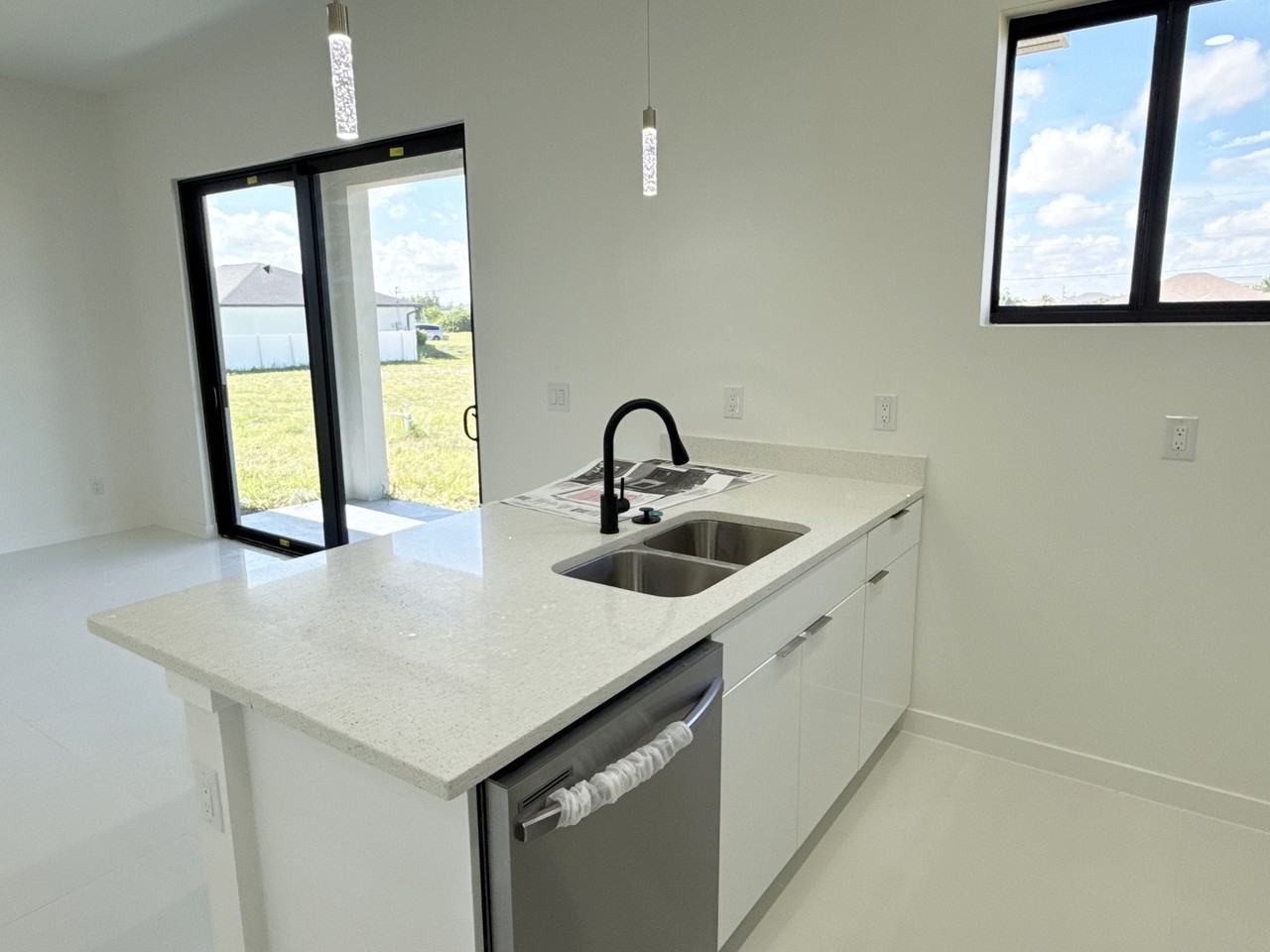 4238 Northwest 34th Terraceclaims@realtymiamigroup.com #1 - Photo 7 of 29