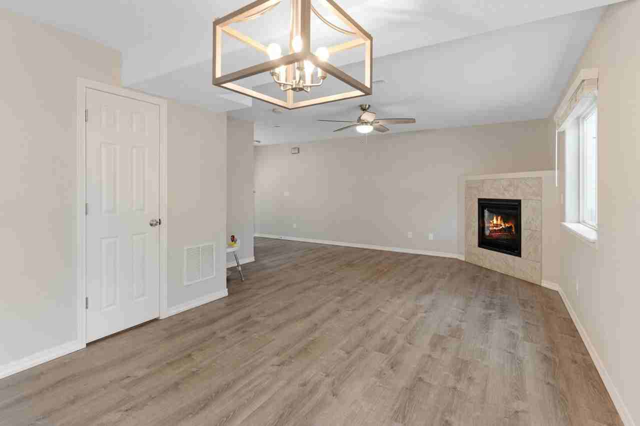 2350 Spring Blossom Dr #1 - Photo 5 of 23