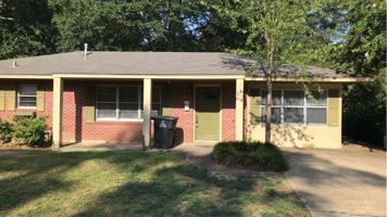 featured image of 709 Center St #1