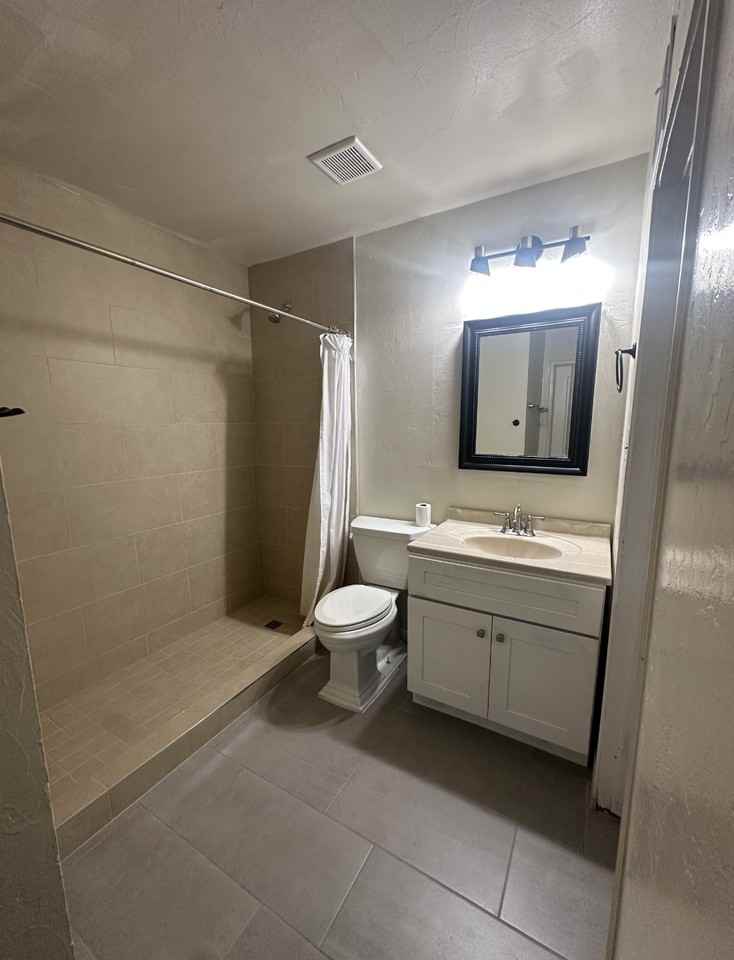 15 East 2nd Avenue #1 - Photo 5 of 15