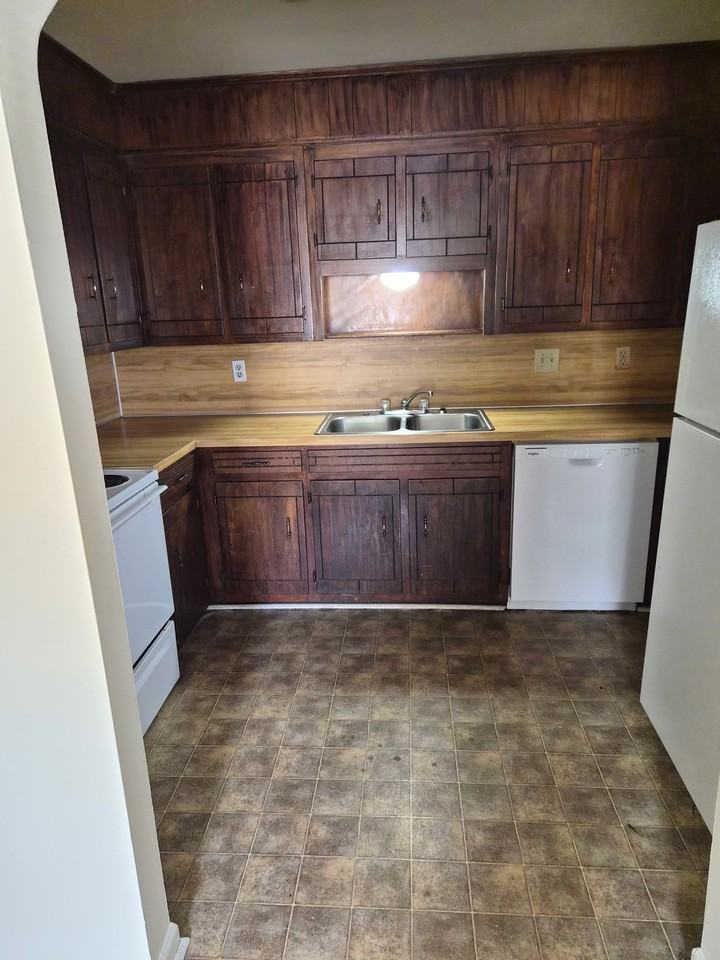 803 Springfield Rd #A - Photo 3 of 8