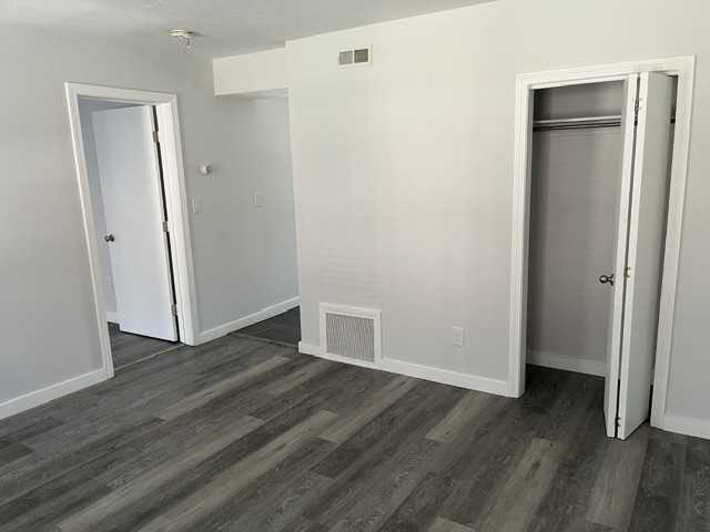 151169 Green St #A1 - Photo 3 of 8