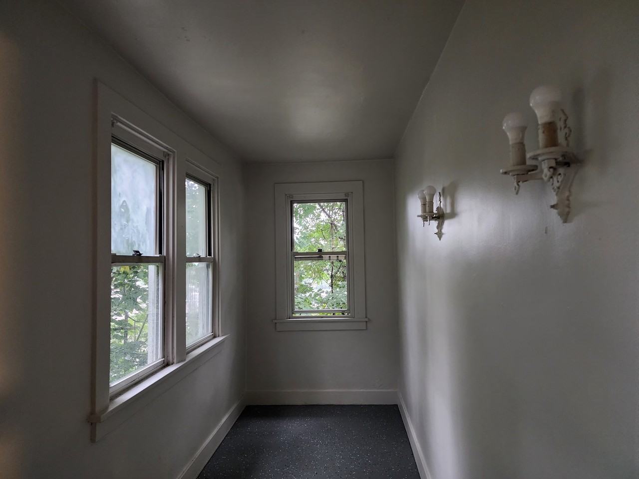 210 Radcliffe St #1 - Photo 7 of 31