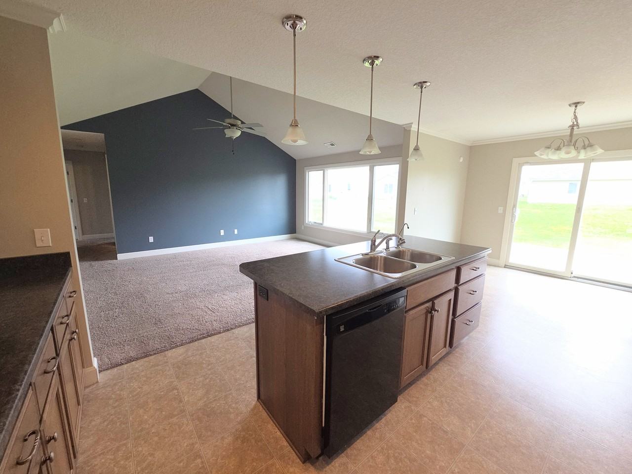 805 Beal Brook Pass #1 - Photo 4 of 12
