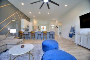 featured image of 4385 Kinlaw St #1