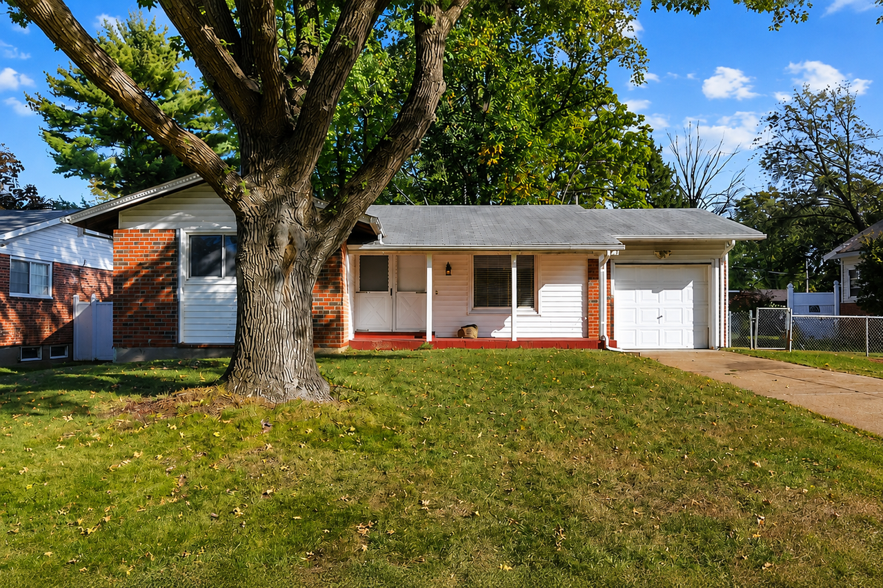 3280 Brookshire Dr #1 - Photo 2 of 17