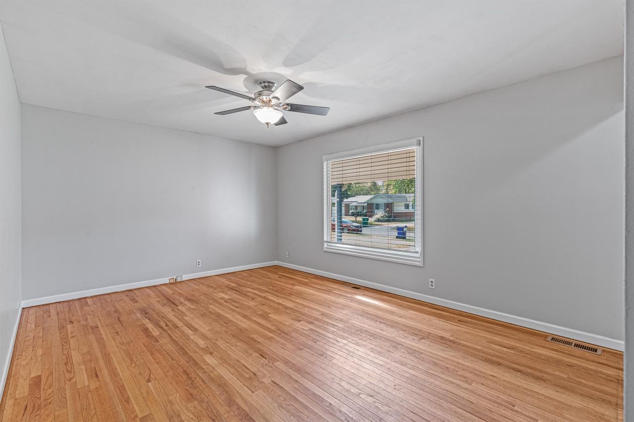 3280 Brookshire Dr #1 - Photo 3 of 17