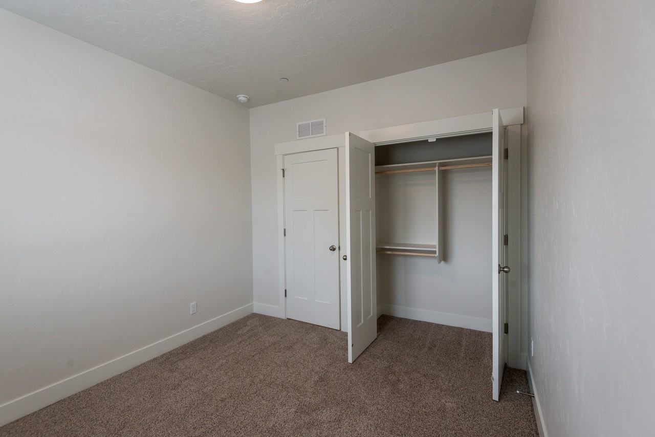 1800 7th Ave N #101 - Photo 6 of 26