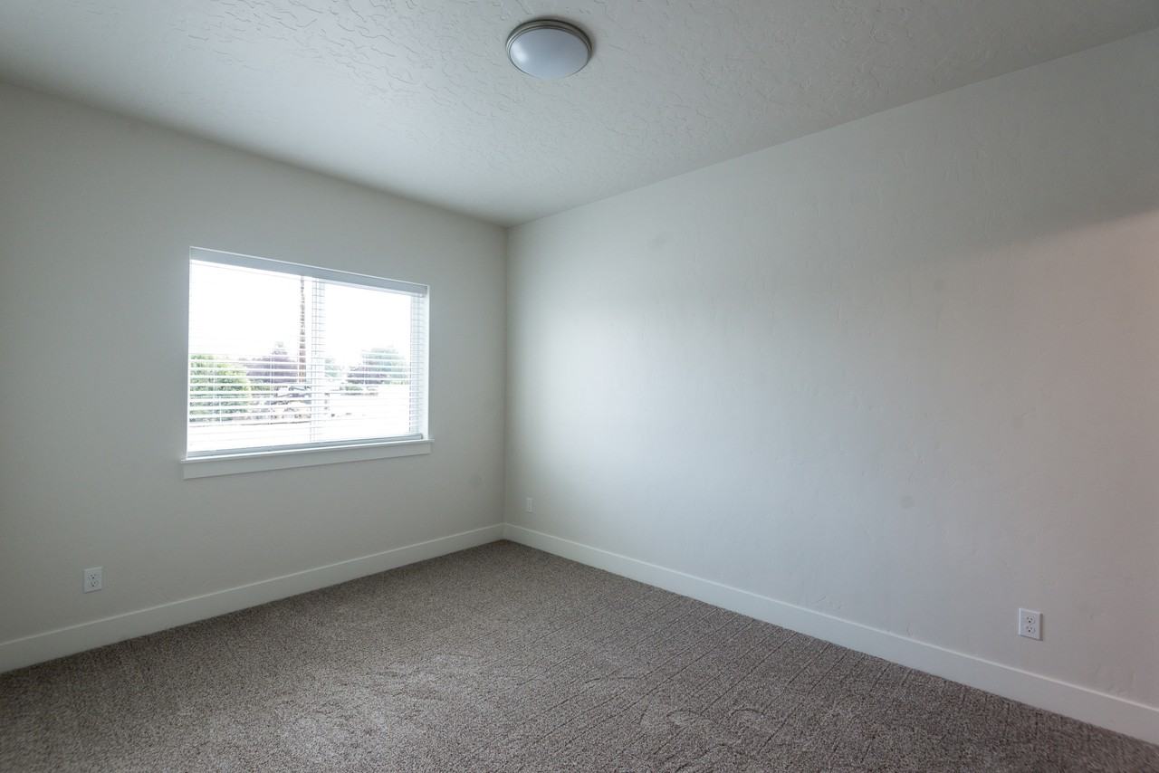 1800 7th Ave N #101 - Photo 7 of 26