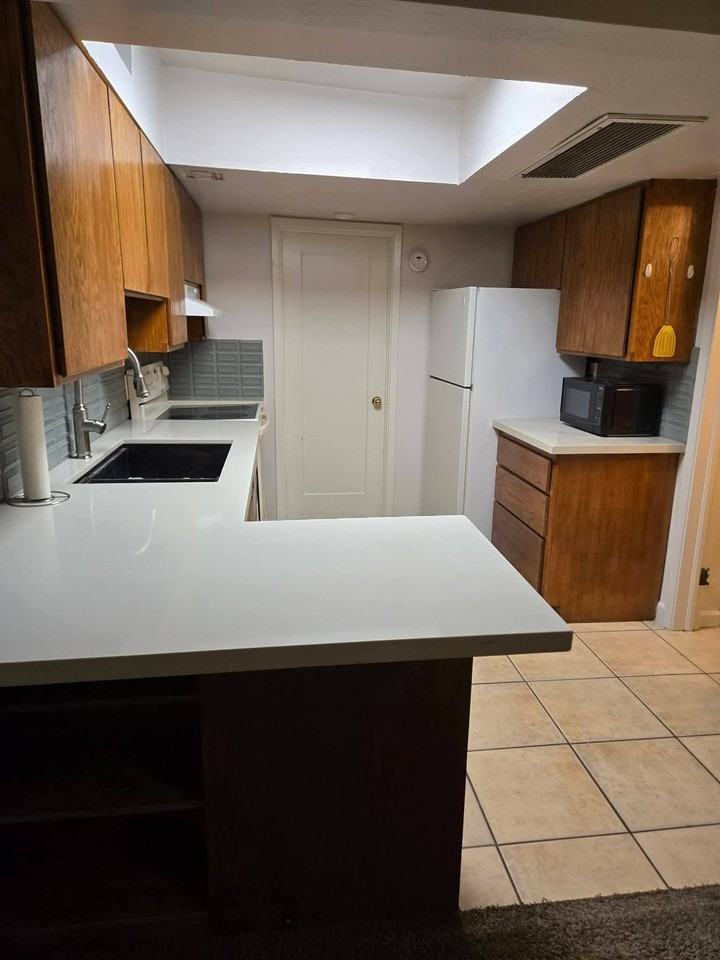 15 East 2nd Avenue #2 - Photo 3 of 11