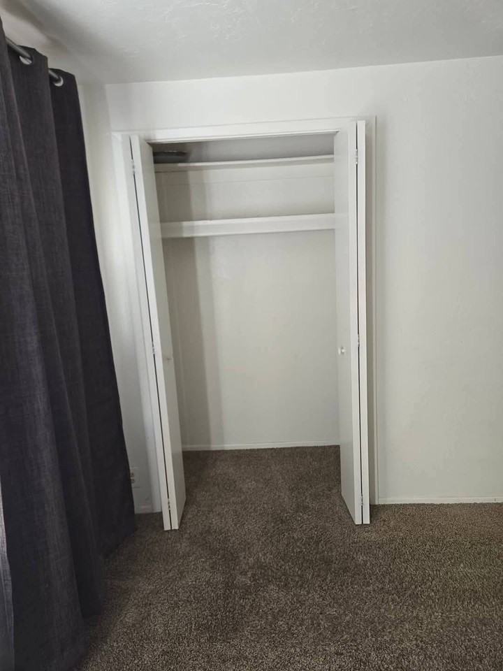 15 East 2nd Avenue #2 - Photo 6 of 11
