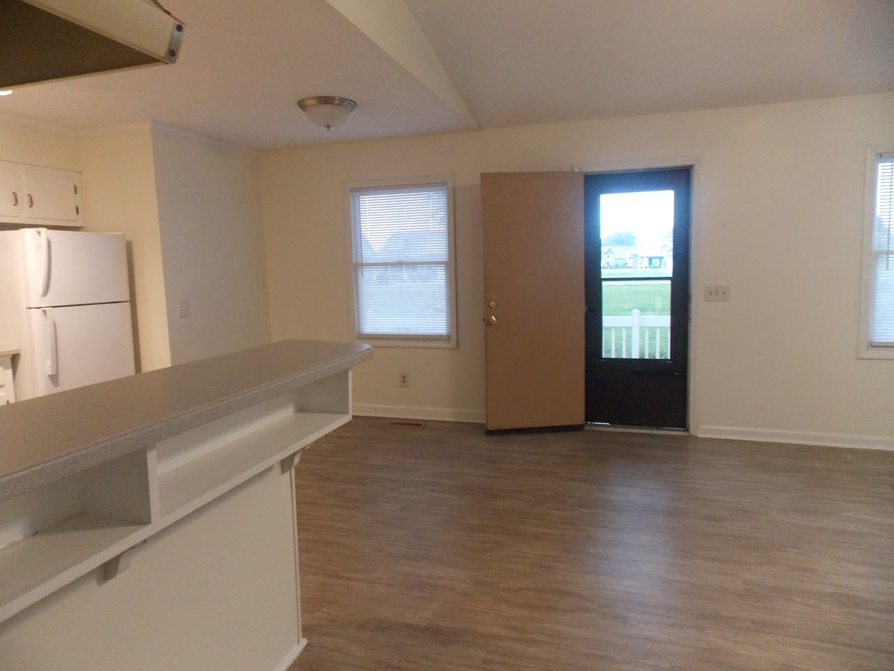 706 Plantation Dr #706 - Photo 2 of 10