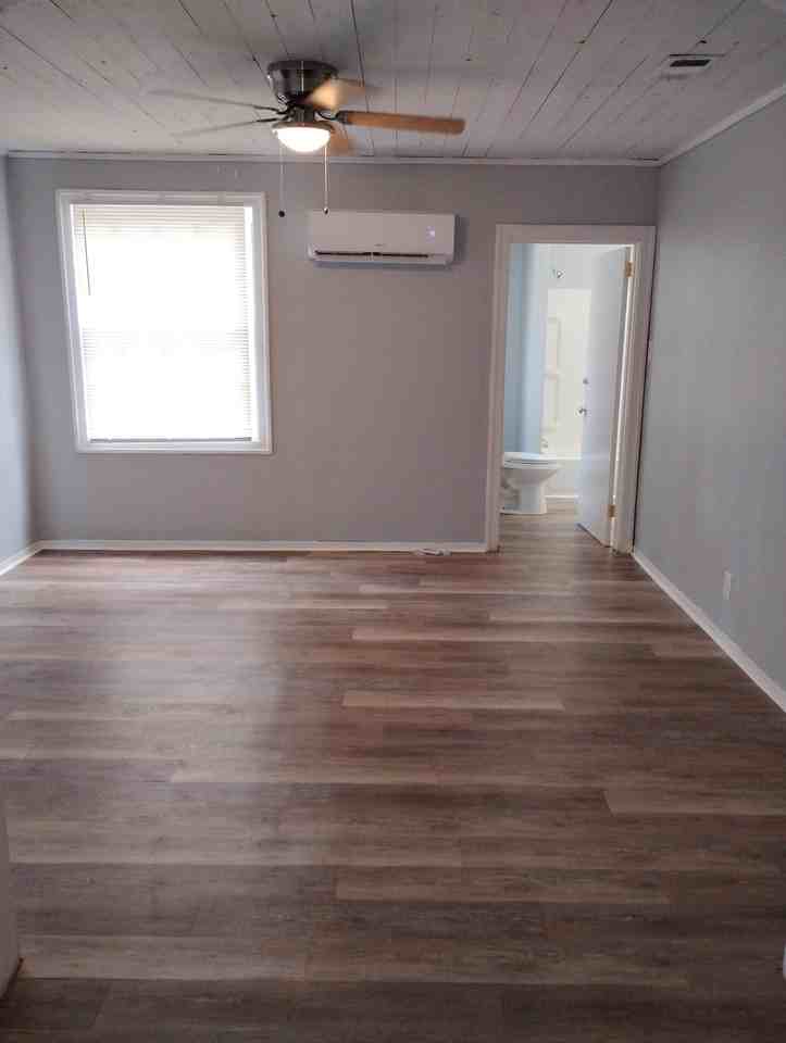 106 N 20th Ave #A - Photo 3 of 5