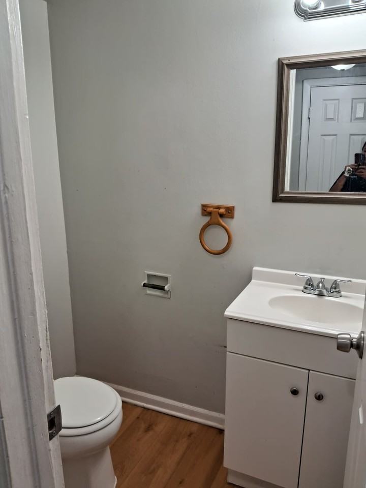 Hebron Ave #2204D - Photo 7 of 11