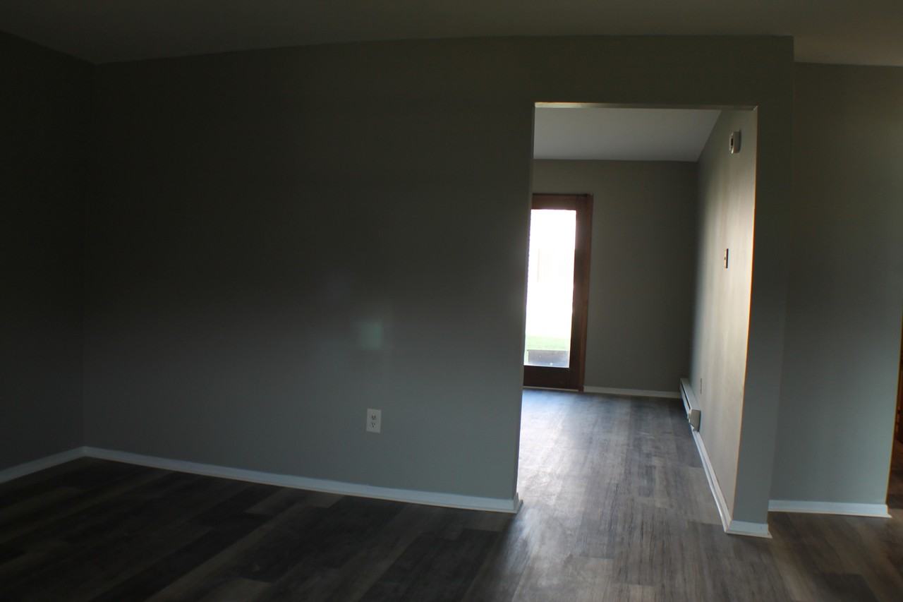 2902 #7 - Photo 5 of 12