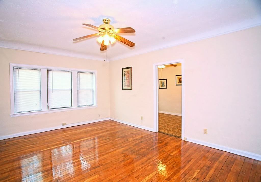 Lee-Yorkshire Apartments - Photo 2 of 27