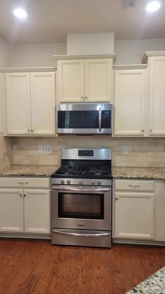 107 Dellbrook StreetUnit E #E - Photo 6 of 24