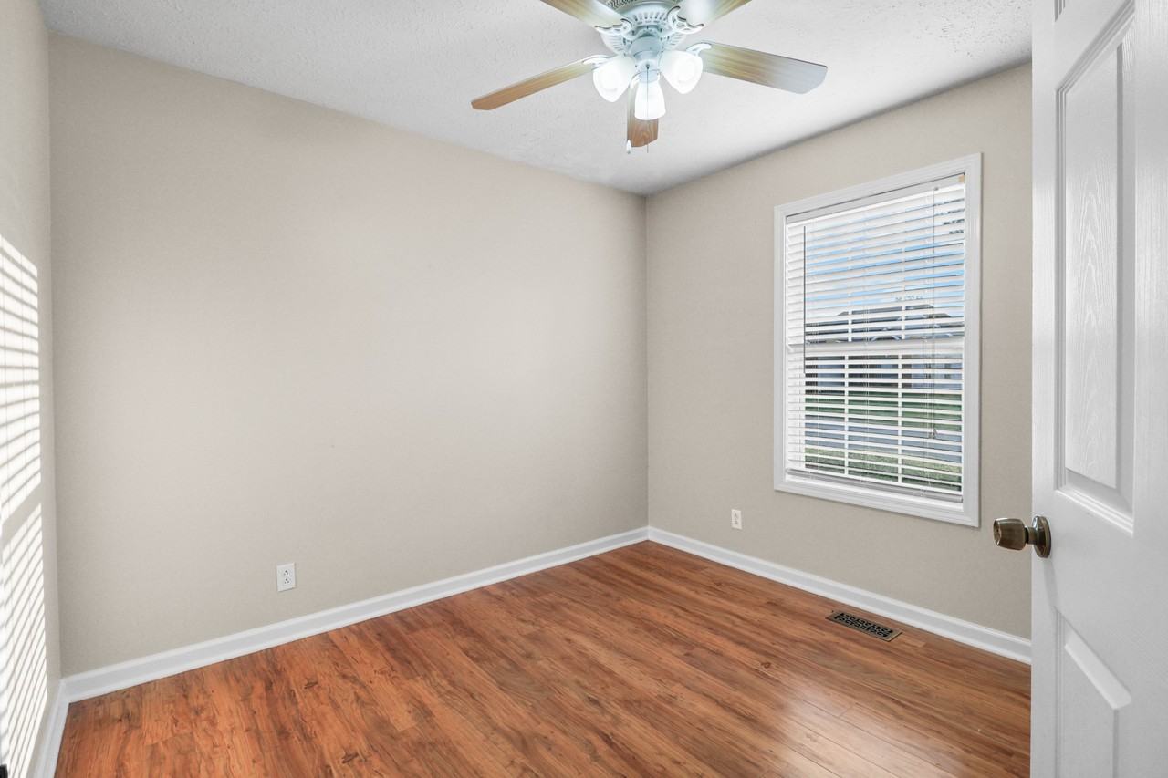 1633 Cedar Springs Cir #1 - Photo 5 of 26