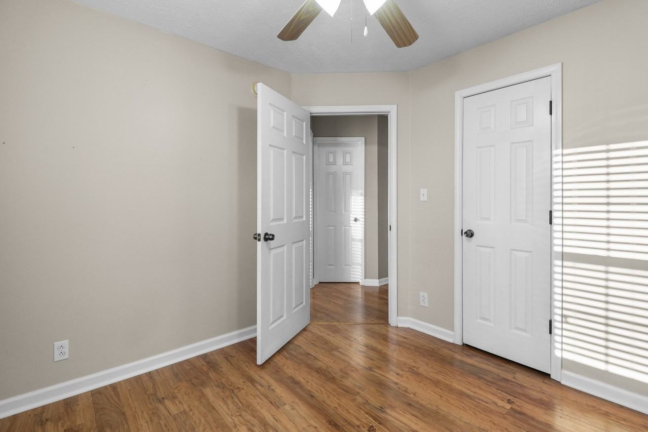 1633 Cedar Springs Cir #1 - Photo 6 of 26