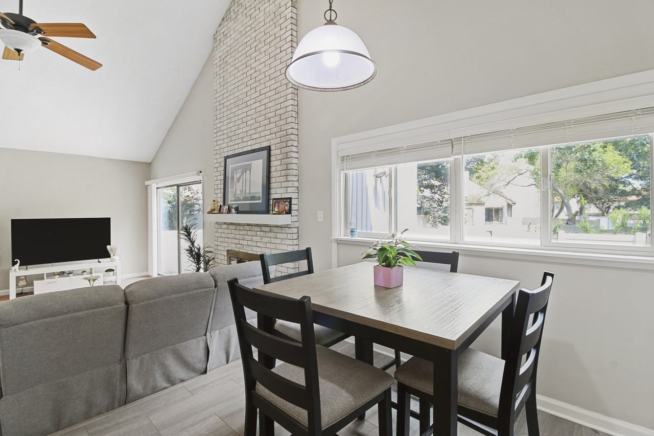 2304 Melrose Dr #A - Photo 5 of 22