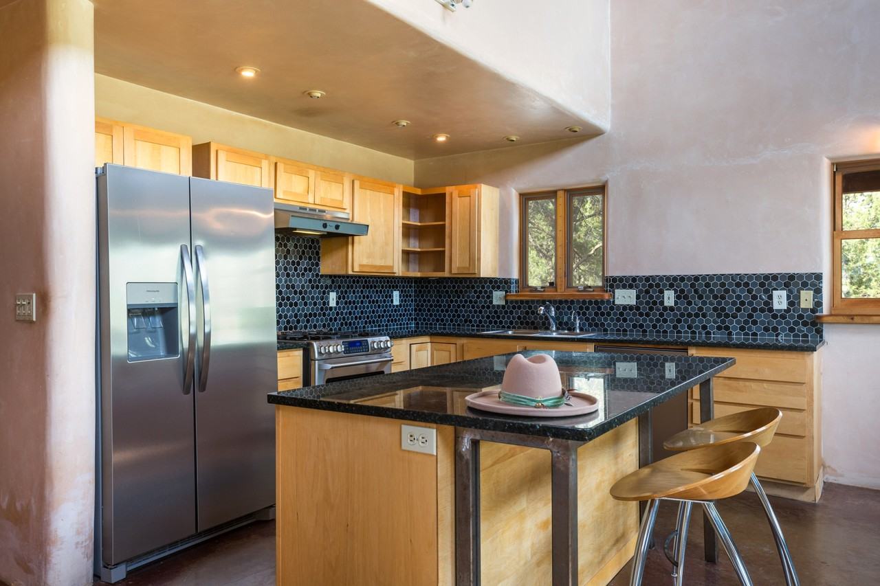 27 Spanish Peaks Rd #1 - Photo 7 of 24