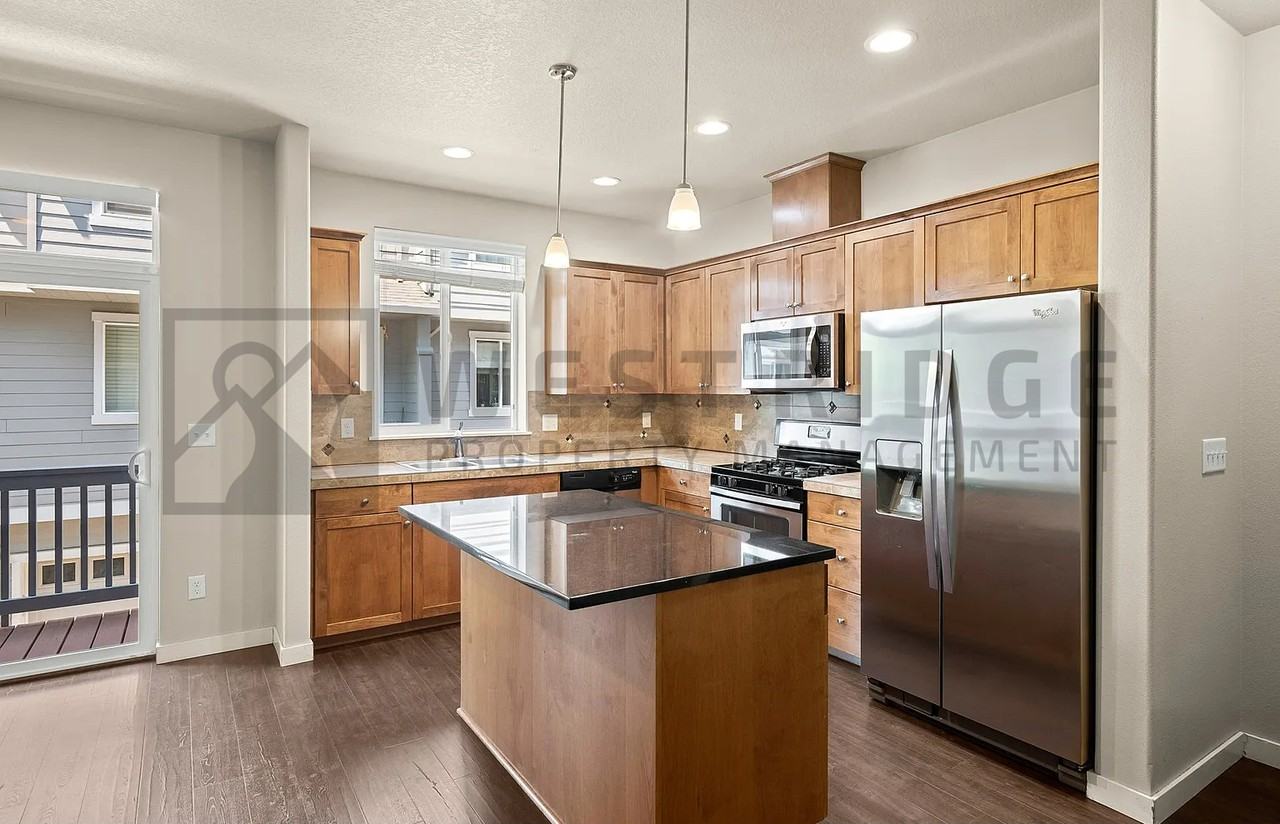 3111 Ne 15th Ave #1 - Photo 6 of 18