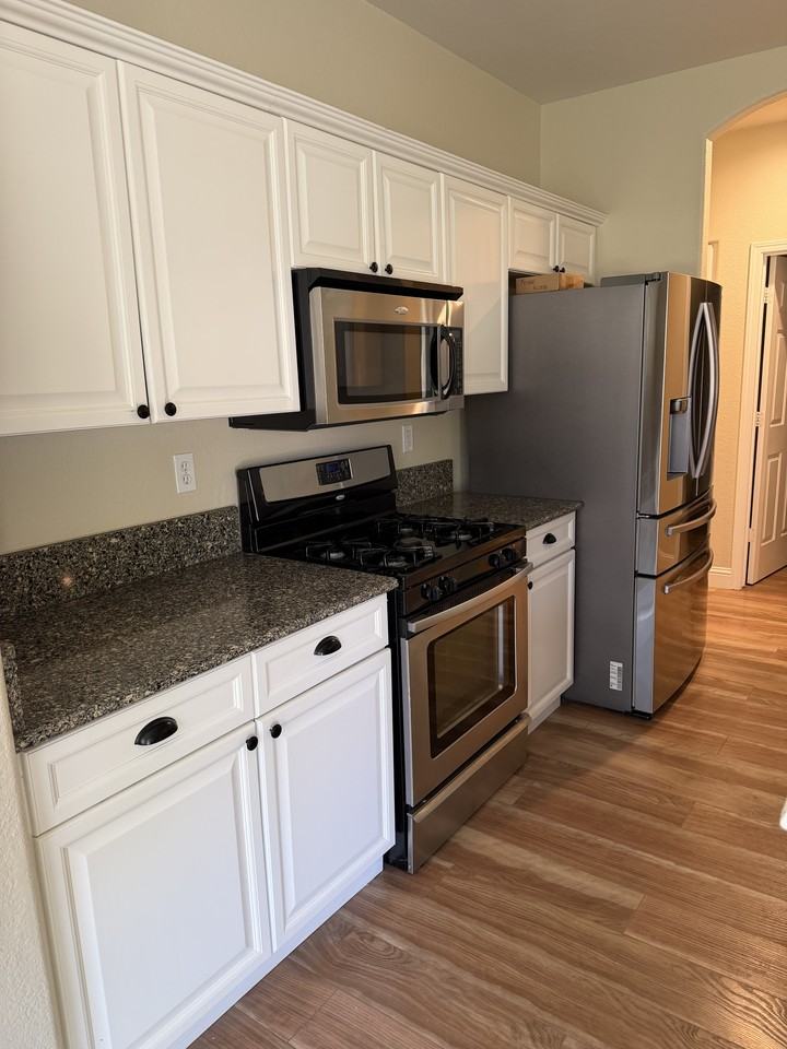 1825 D Arques Ct #1 - Photo 7 of 10