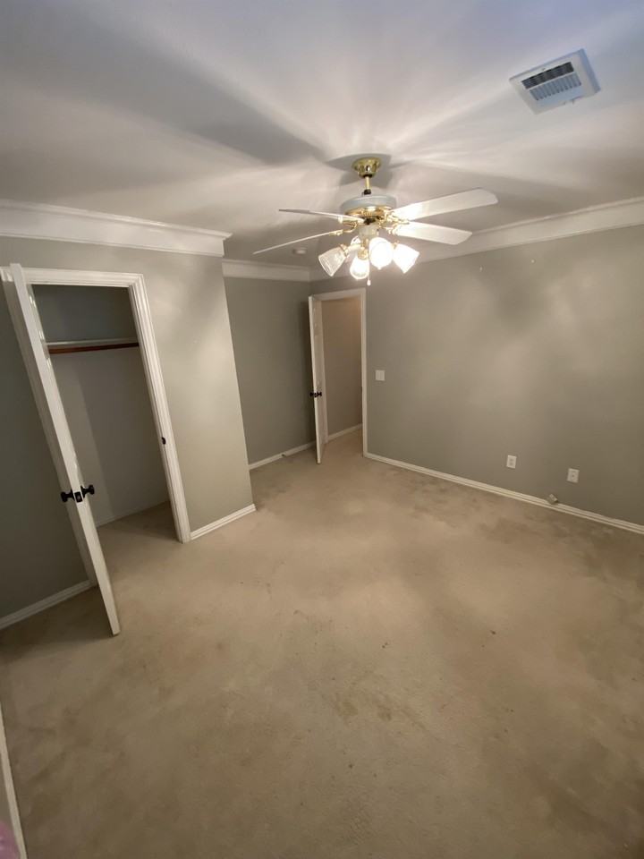 519 Cellars Ct #1 - Photo 4 of 34