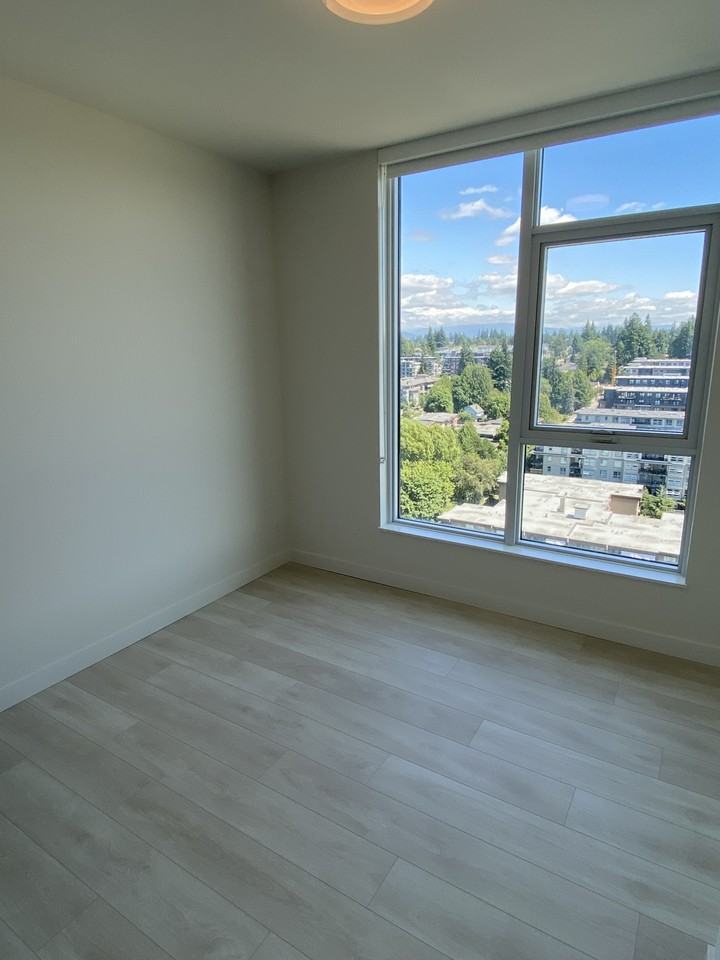 537 Cottonwood Avenue #16XX - Photo 4 of 7