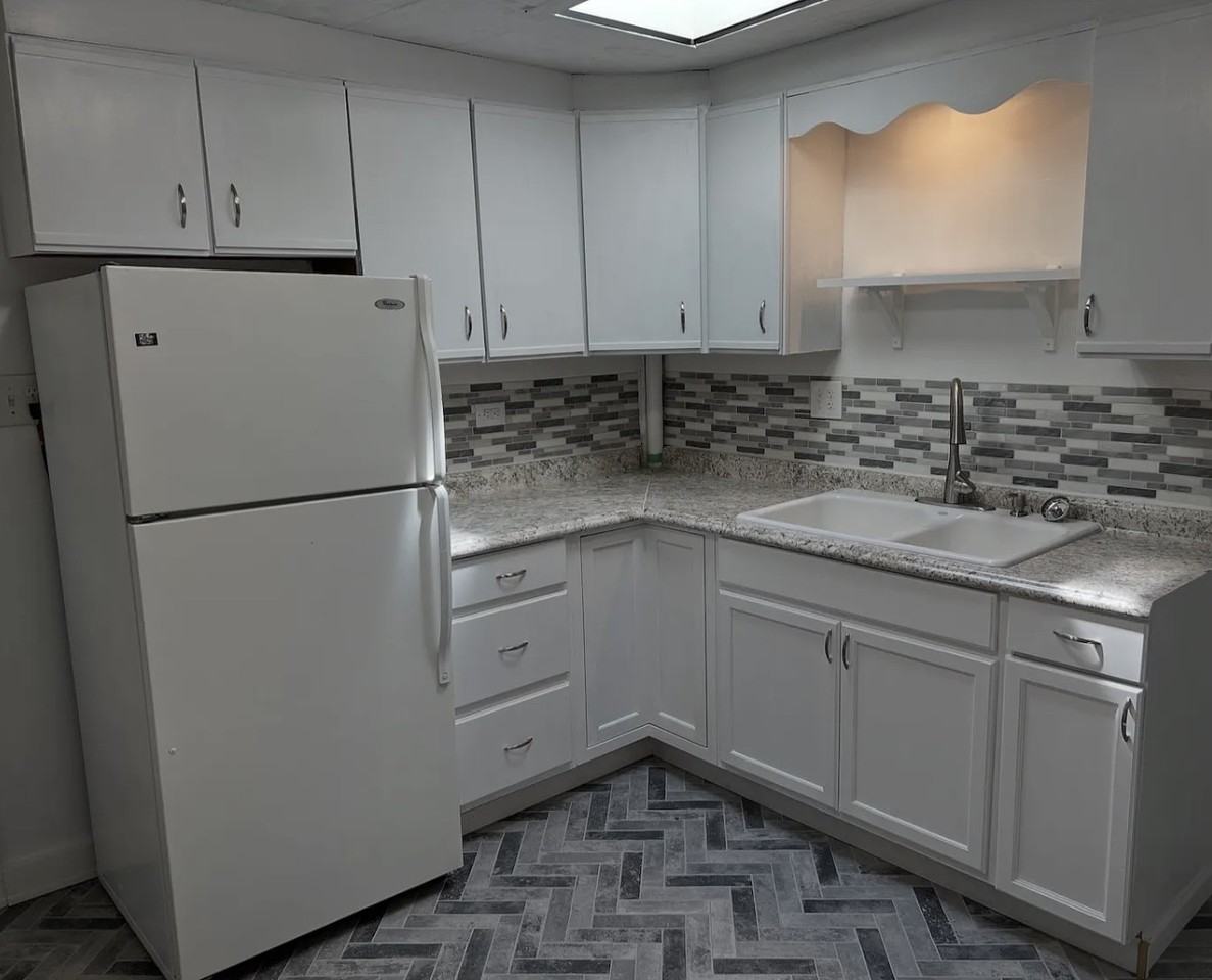 11313 Reading Road #B - Photo 3 of 14