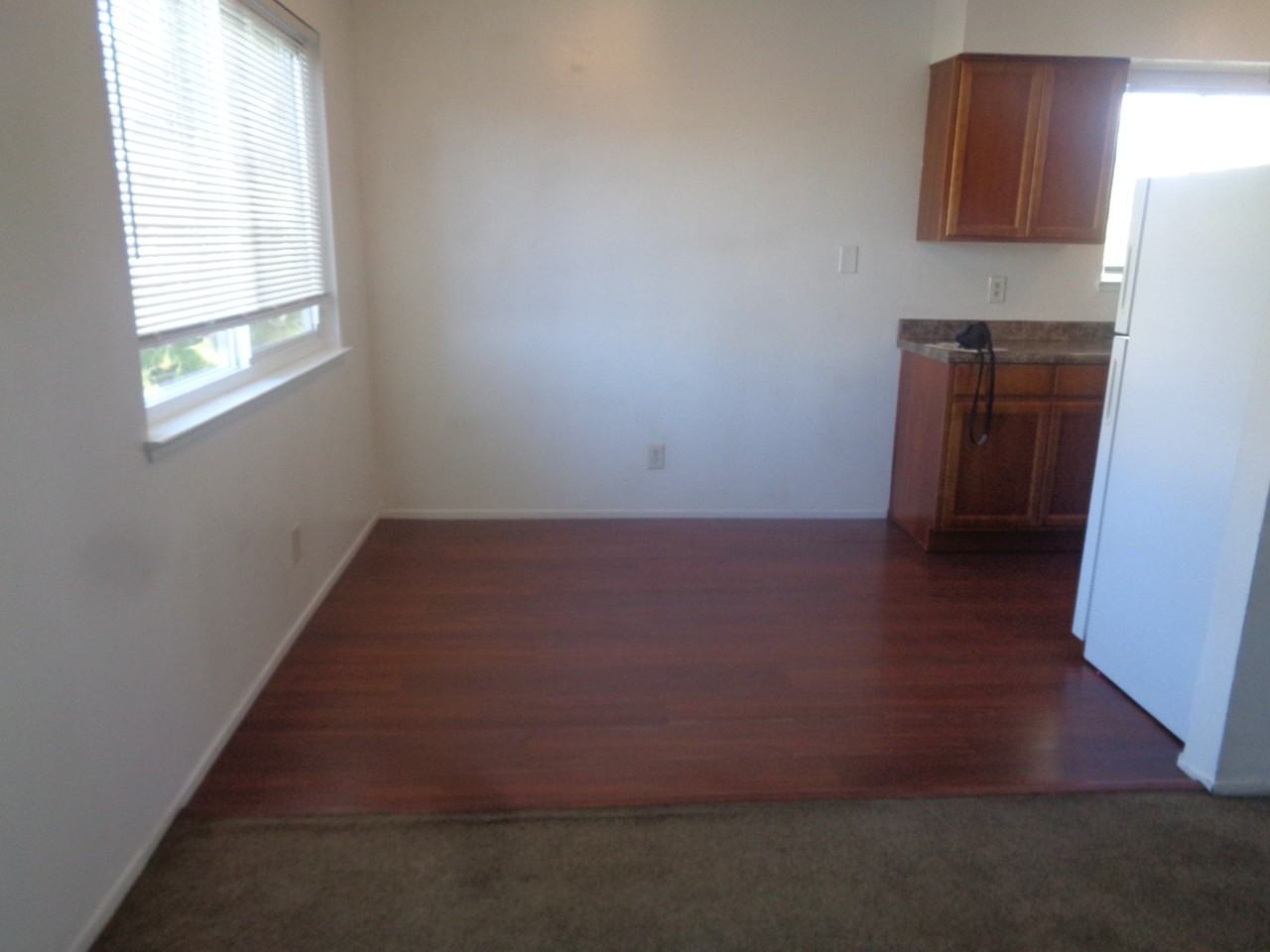 1332 Hobart Dr #4 - Photo 4 of 11