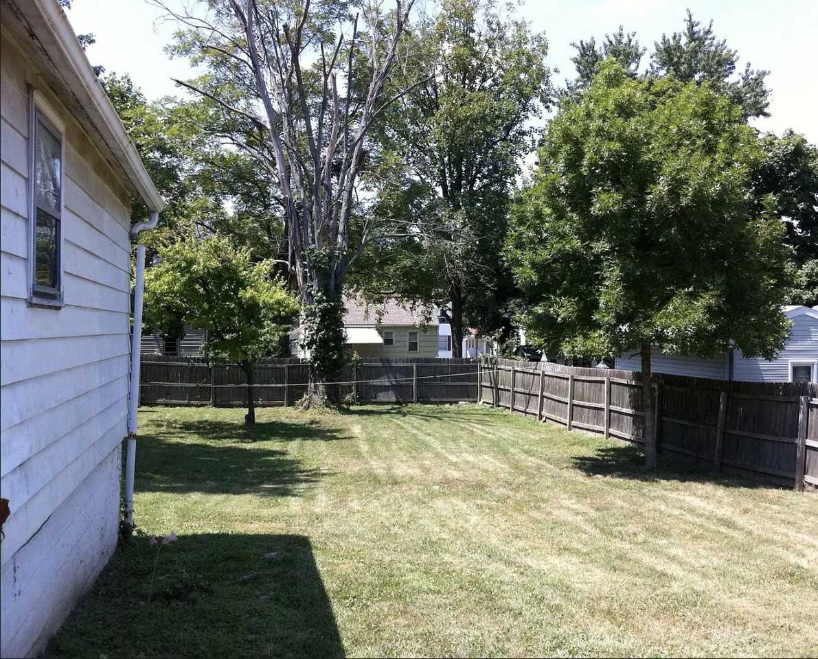 11313 Reading Road #B - Photo 2 of 14