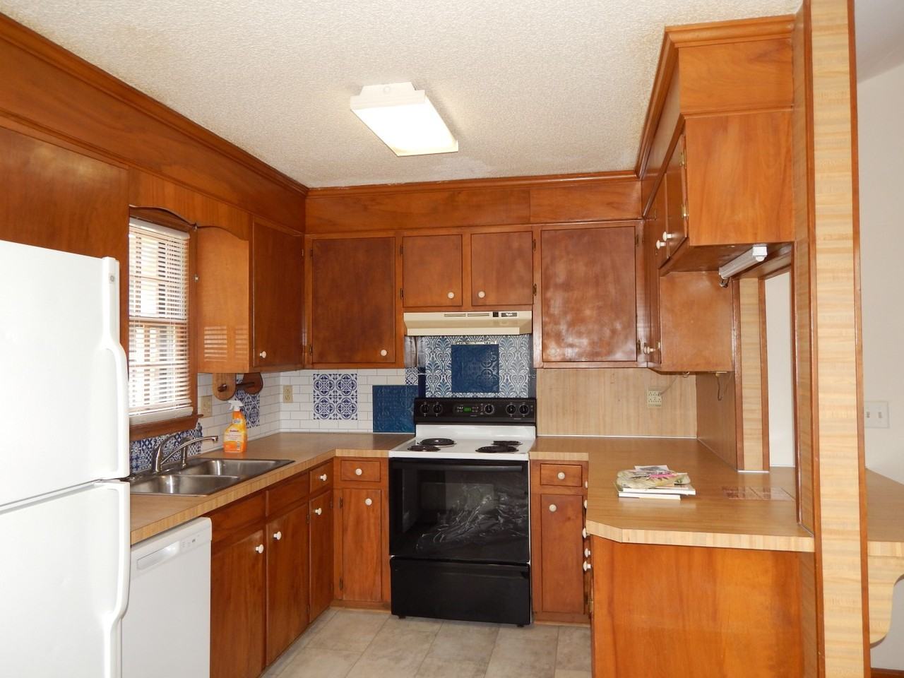 3549 Georgia Ln #1 - Photo 5 of 28
