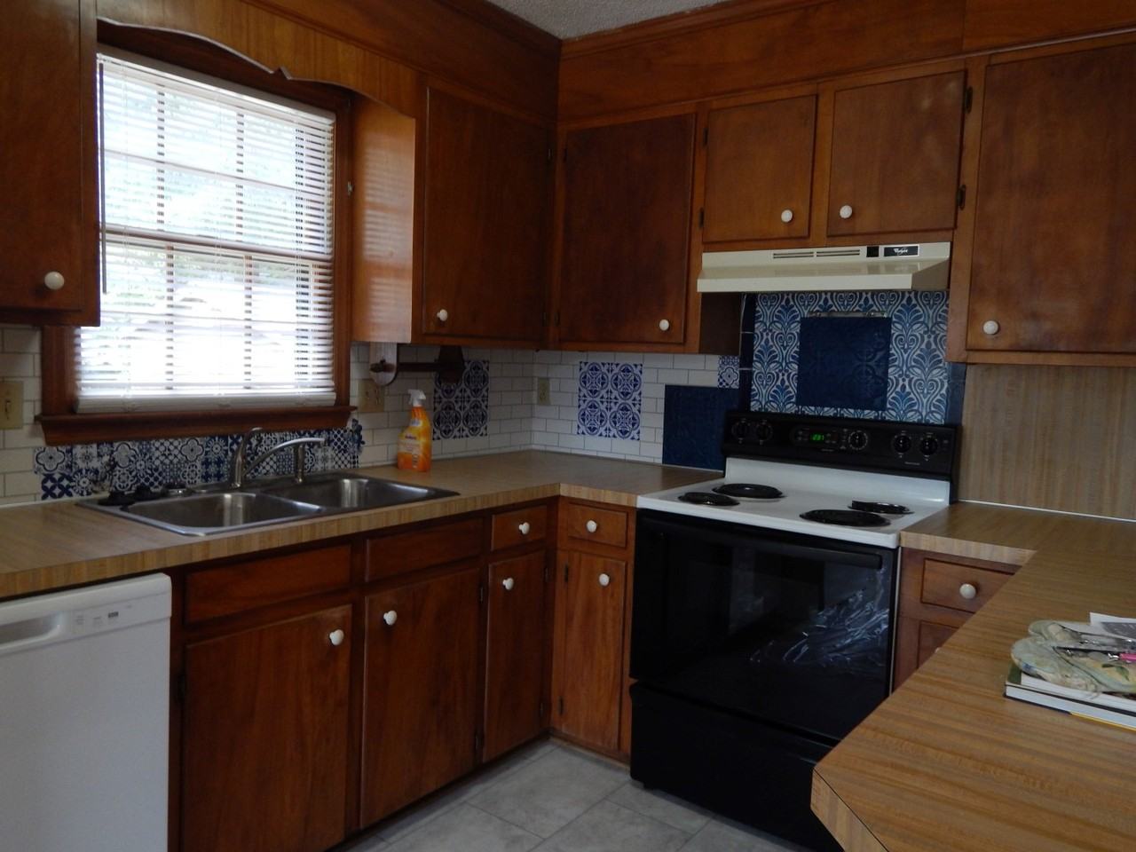 3549 Georgia Ln #1 - Photo 7 of 28