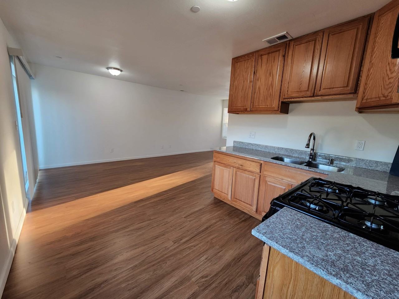 149 Brookridge Dr #1 - Photo 4 of 10