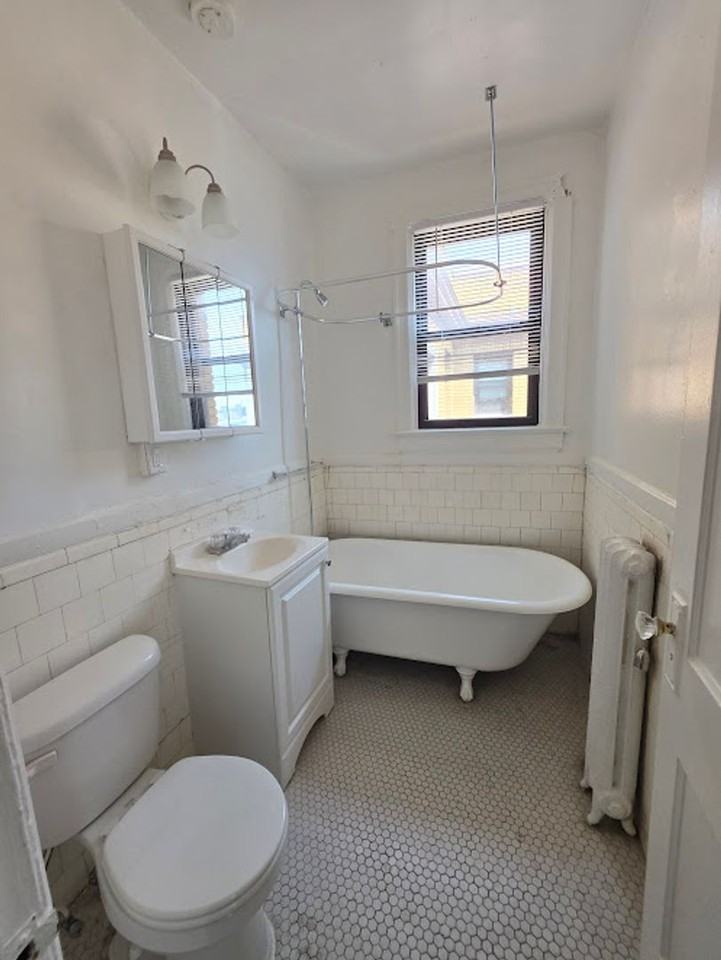 3100 WARDER ST NW - Photo 6 of 18
