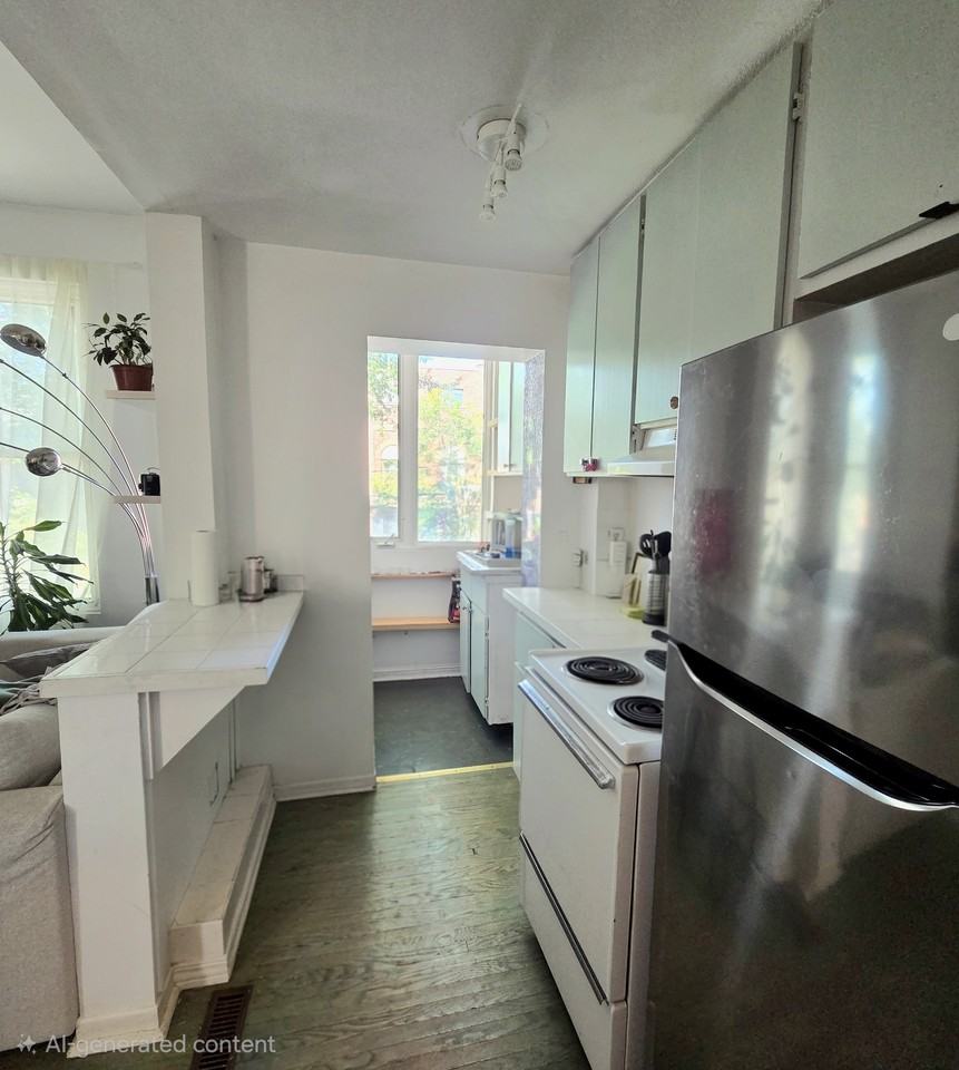179 Dovercourt Road #3F - Photo 3 of 10