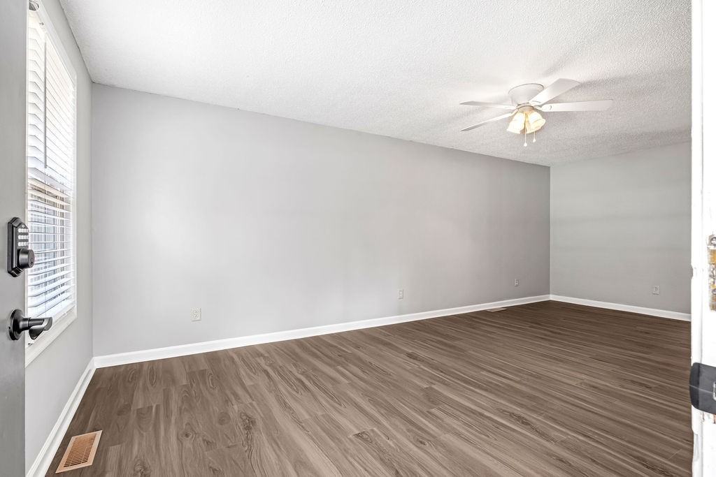 1703 Winding Way Dr #1 - Photo 2 of 12
