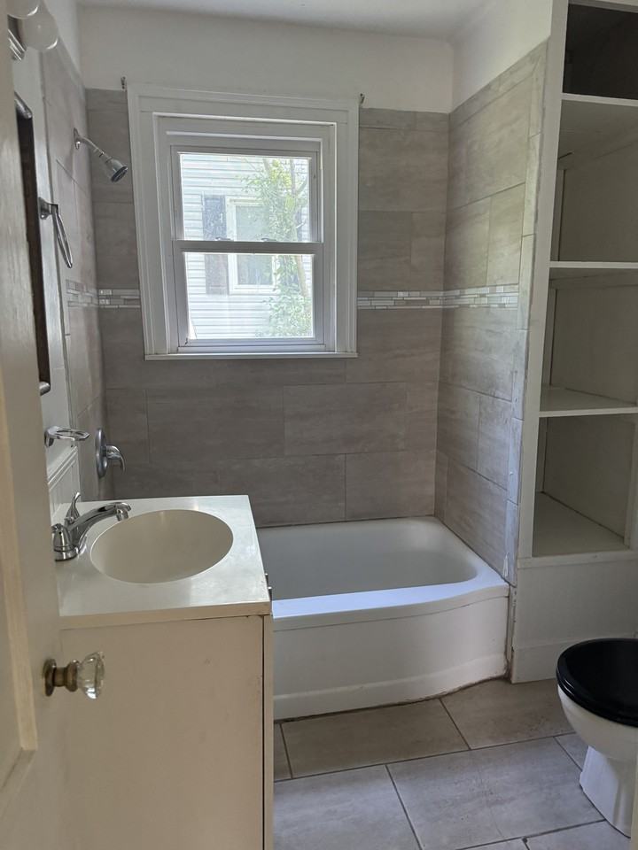 2517 Lafayette Cir #1 - Photo 6 of 7