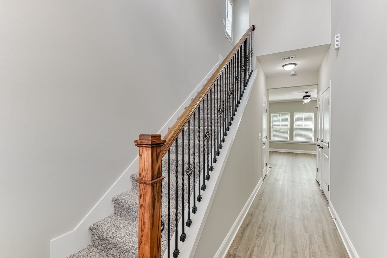 1913 Kenlock Dr #1 - Photo 4 of 36