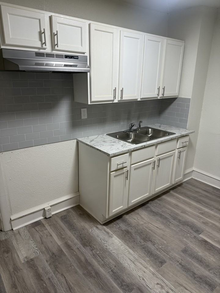 4103 Benton Blvd #1 - Photo 2 of 21
