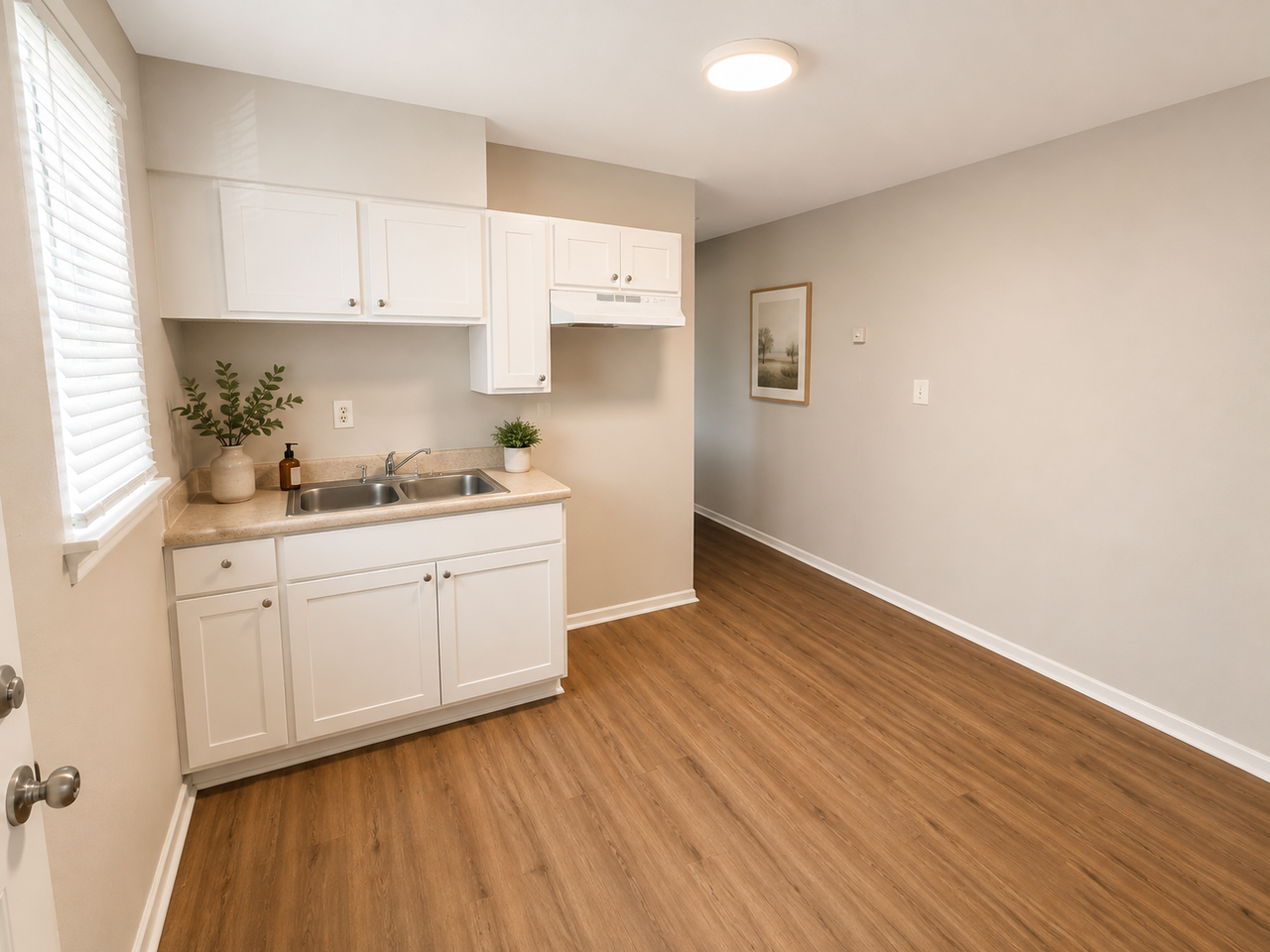 1535/1537 Standridge Street - 1 #1 - Photo 3 of 10