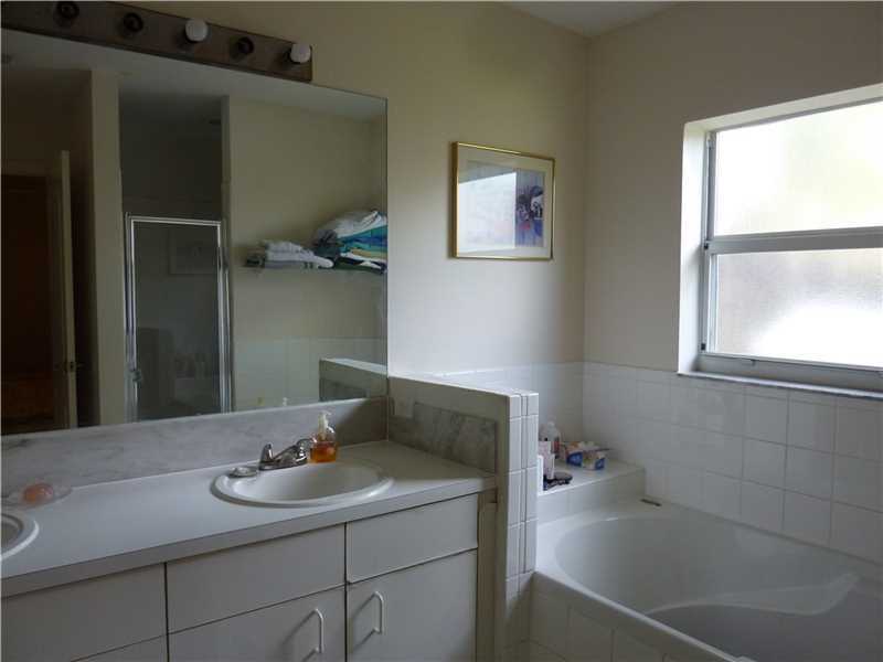 7948 NW 196th Terrace - Photo 3 of 8