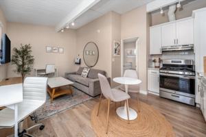 featured image of 221 Bath St