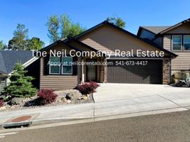featured image of 1680 Ne Alameda Ave