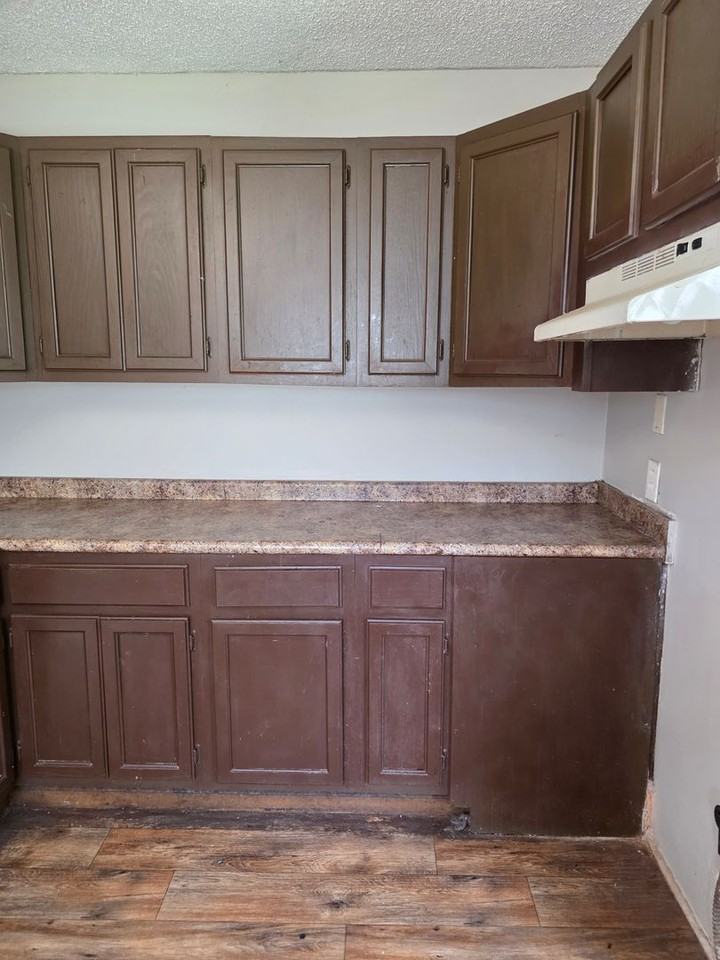 1808 Scottwood St - Photo 5 of 18